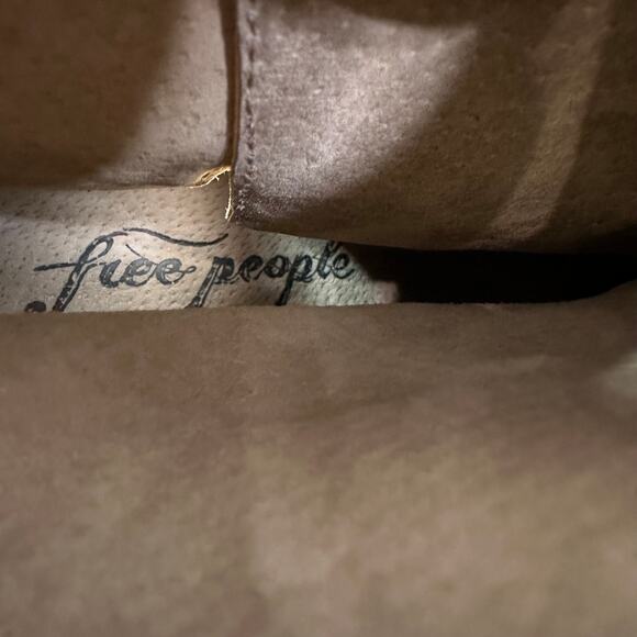 Free People Belleville Leather Ankle BootS Neutral Distressed Size 38 - Picture 8 of 10